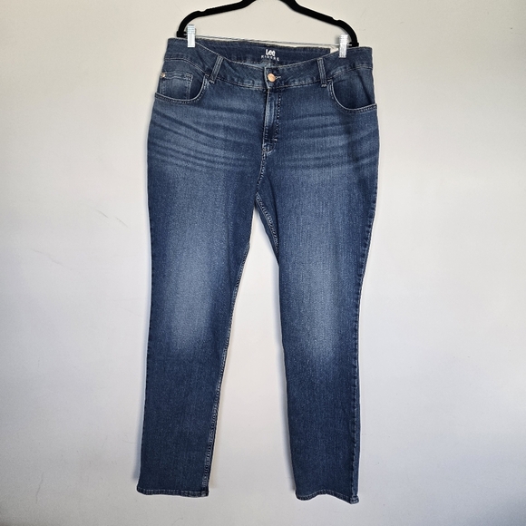 Lee Riders Indigo Midrise Straight Leg Jeans Women's 20W Classic Casual Stertchy - Picture 2 of 11